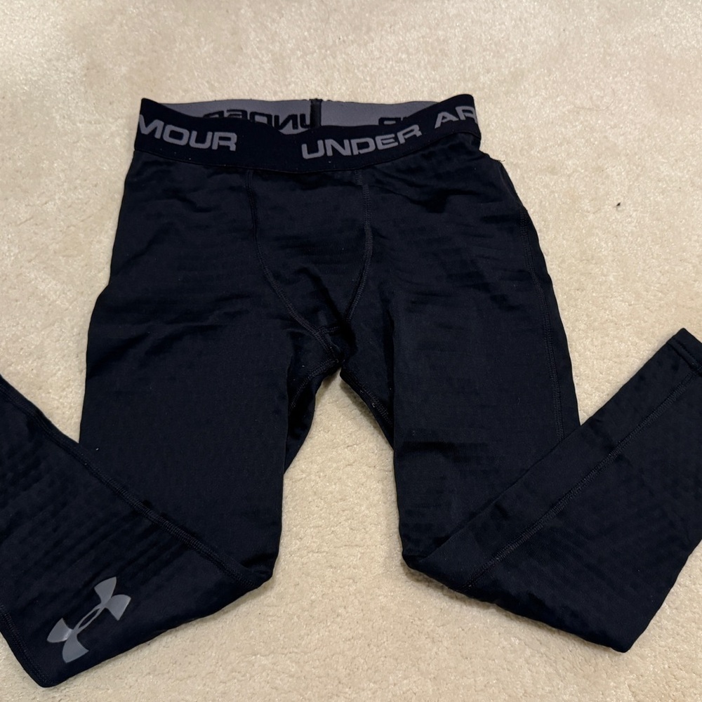 Under Amour base layer cold 2.0 kids black